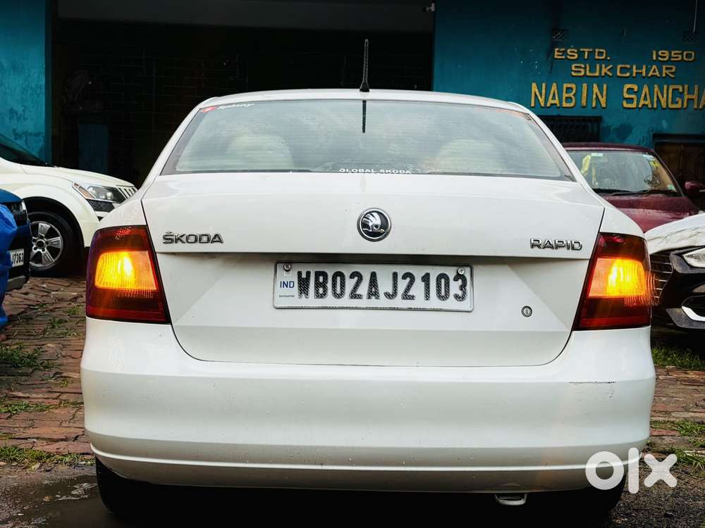 Skoda Rapid 1.6 Mpi Ambition, 2016, Petrol