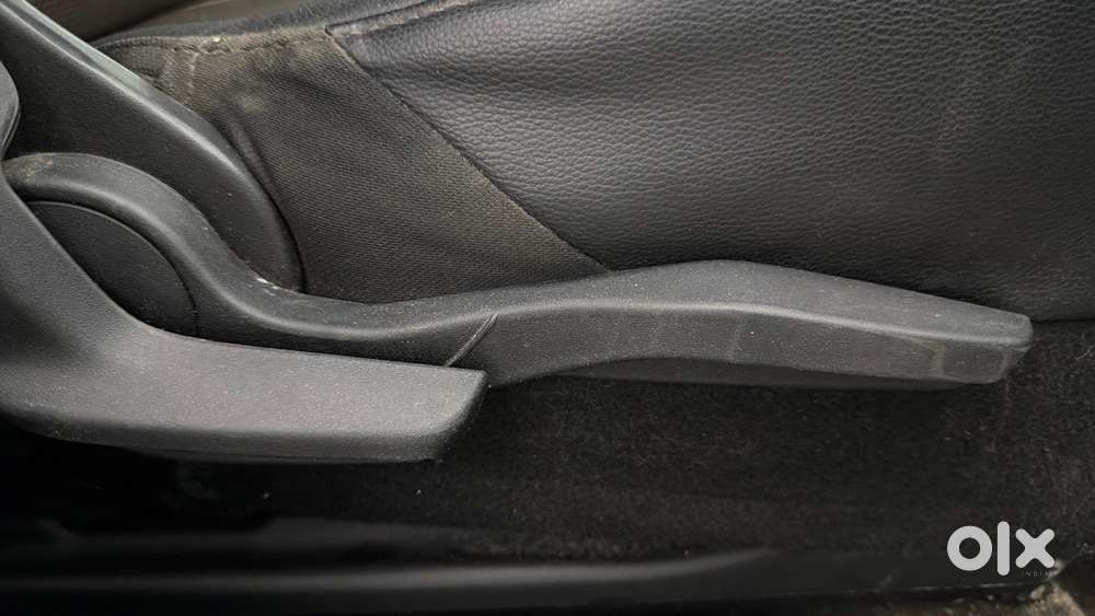 Toyota Urban Cruiser Hyryder 1.5 V Hybrid, 2023, Petrol