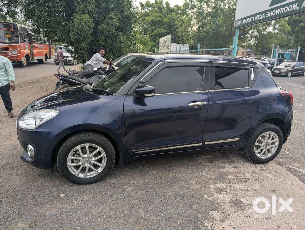 Maruti Suzuki Swift 1.3 Zxi, 2022, Petrol