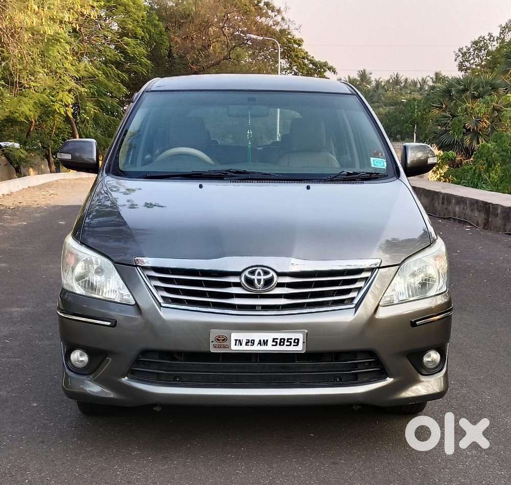 Toyota Innova 2.0 V, 2012, Diesel