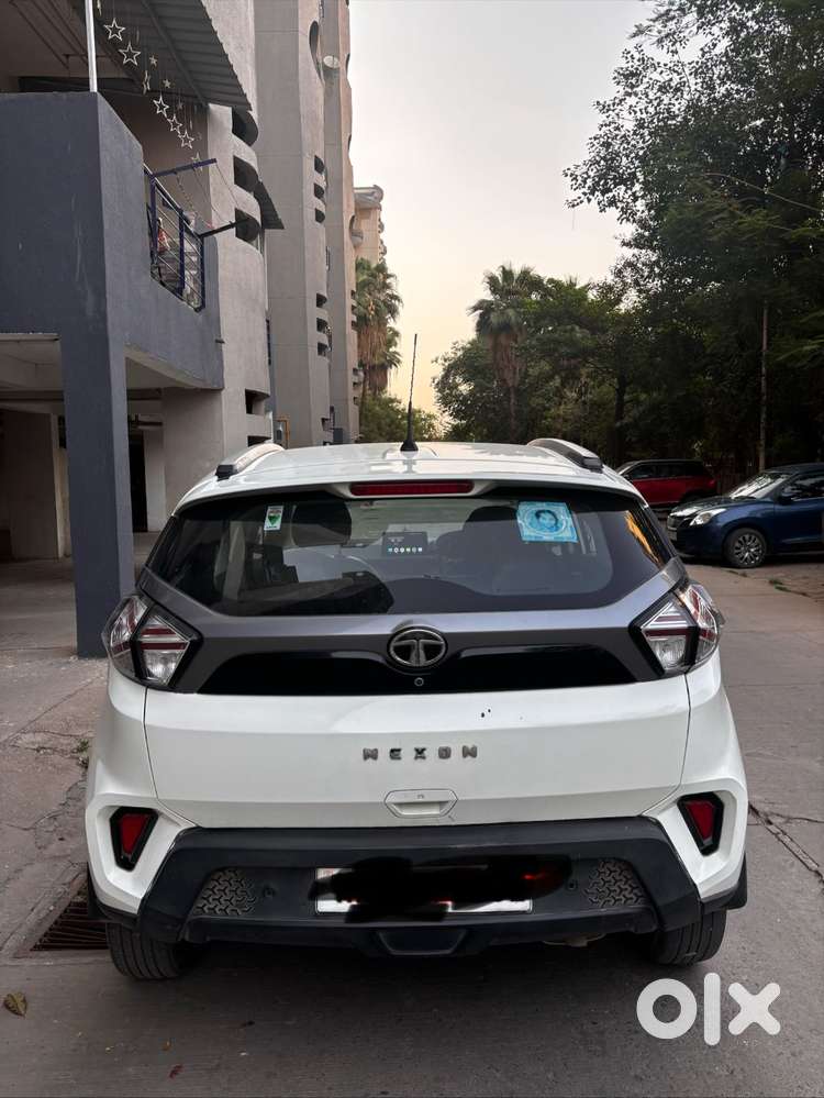 Tata Nexon Xm 2021 Petrol – White – Well Maintained Suv