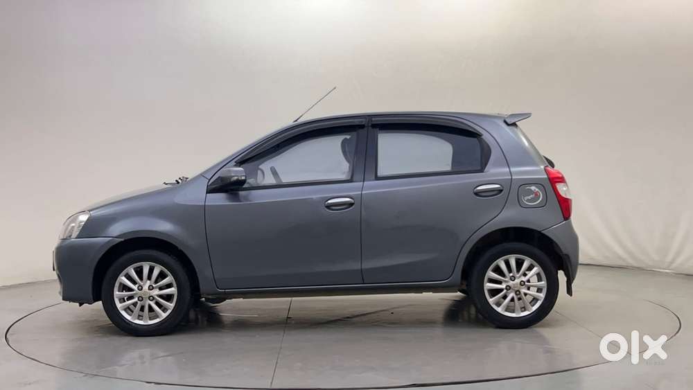 Toyota Etios Liva Vx, 2016, Petrol
