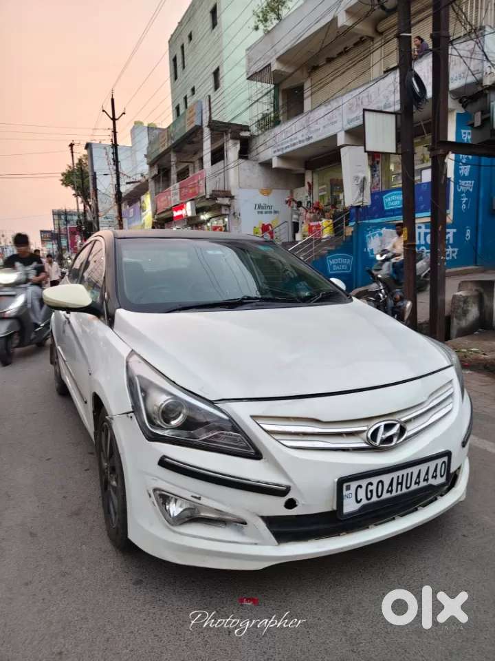 Hyundai Verna 1.6 Vtvt Sx, 2015, Petrol