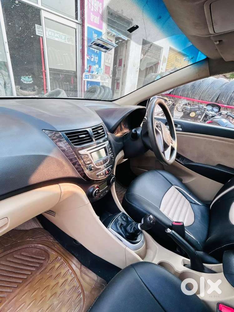 Hyundai Fluidic Verna 2011 Petrol Well Maintained