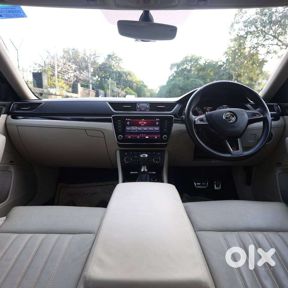 Skoda Superb 2.0 L&k Tsi At, 2021, Petrol