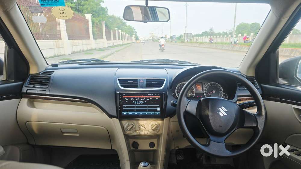 Maruti Suzuki Swift Dzire Vxi Optional, 2013, Petrol