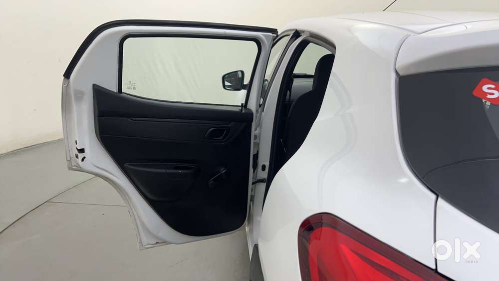 Renault Kwid 1.0 Rxt Amt, 2017, Petrol