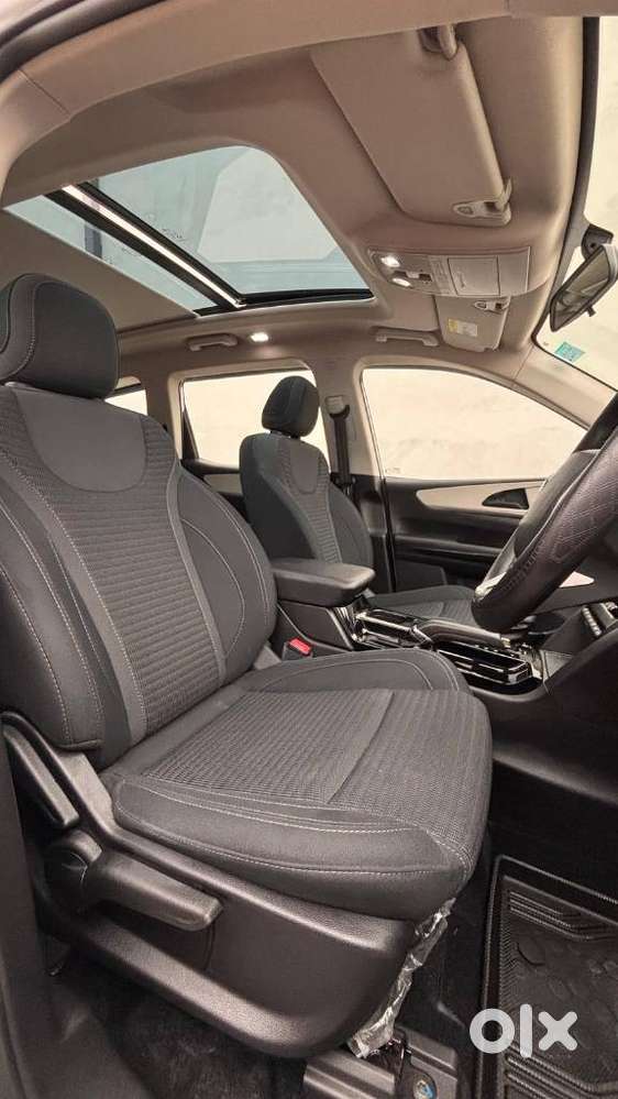 Mahindra Xuv700, 2024, Petrol