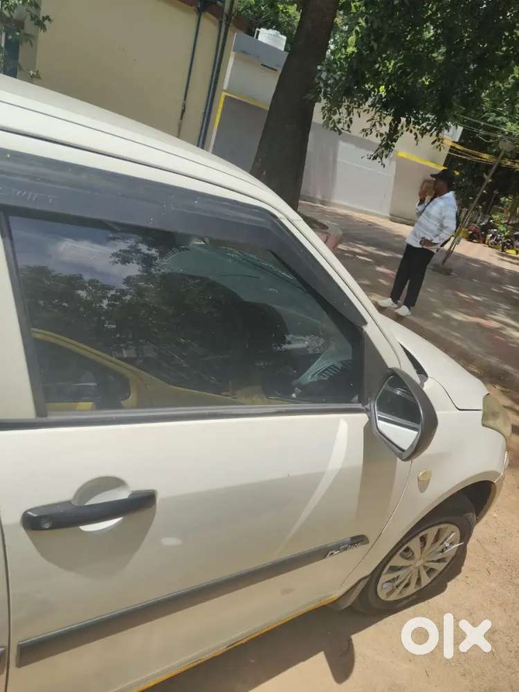 Maruti Suzuki Dzire 2021 Petrol 68000 Km Driven