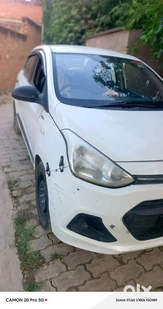 Hyundai Xcent 2016