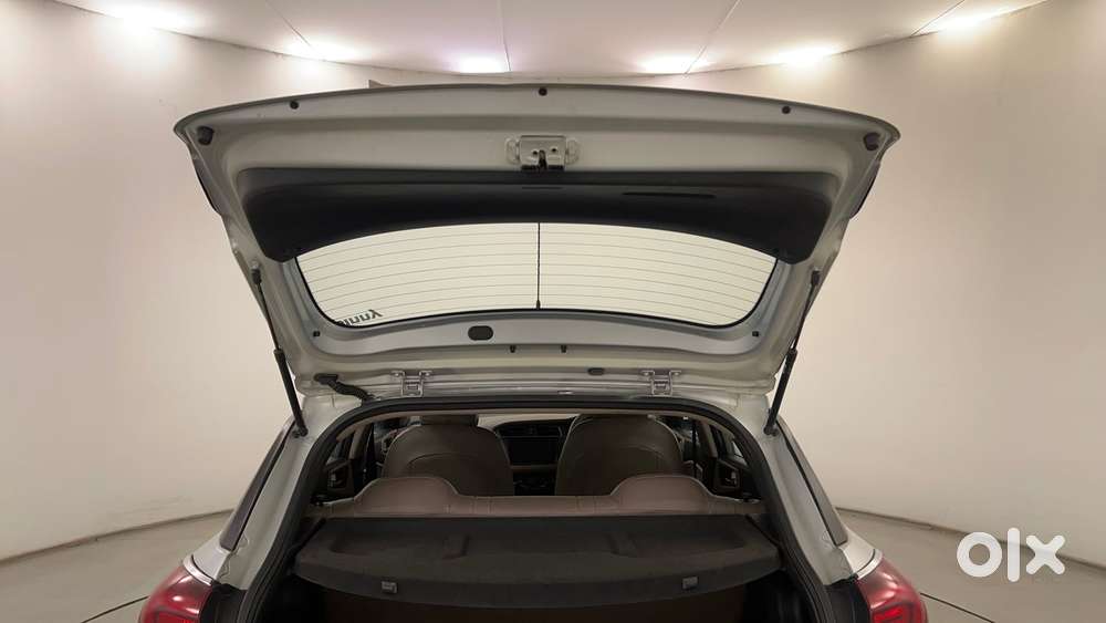 Hyundai Elite I20 Sportz Plus, 2020, Petrol