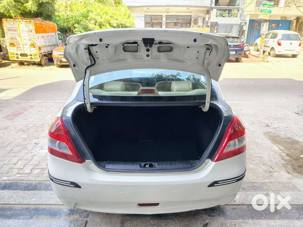 Maruti Suzuki Swift Dzire 1.3 Vxi, 2015, Petrol