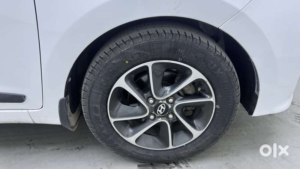 Hyundai Grand I10 1.2 Kappa Sportz Option At, 2017, Petrol