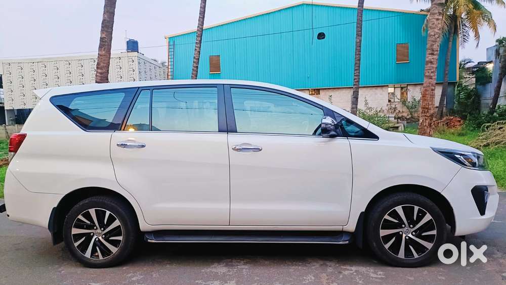Toyota Innova Crysta 2.4 Z 7 Str, 2022, Diesel