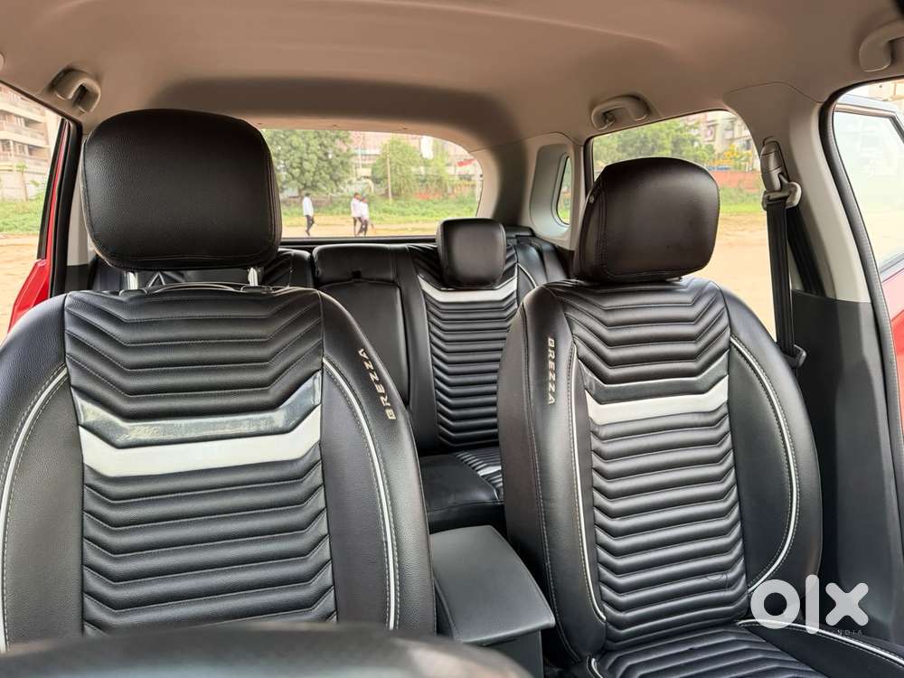 Maruti Suzuki Vitara Brezza Zdi Plus Dual Tone, 2017, Diesel