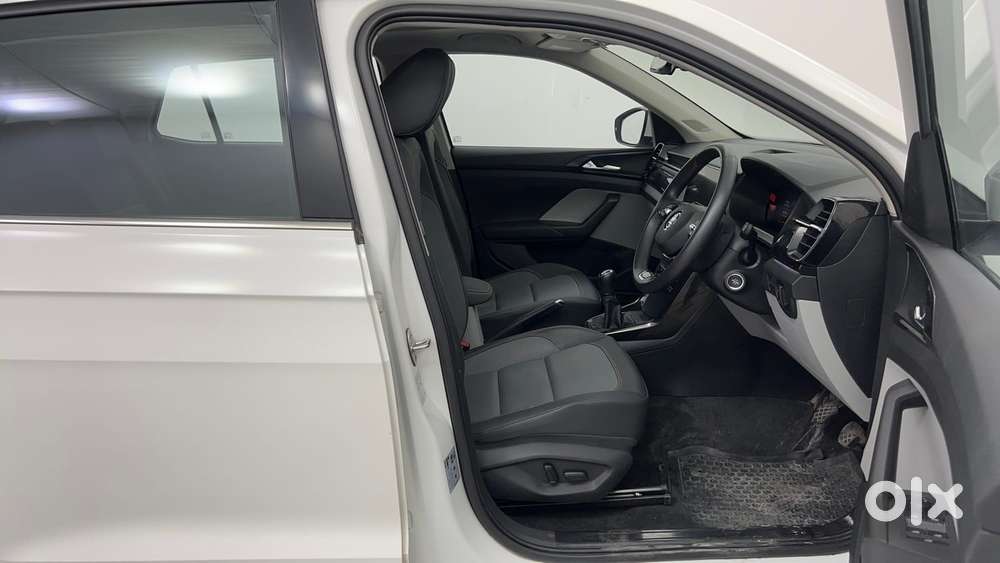 Skoda Kushaq Style 1.0l Tsi Mt, 2024, Petrol
