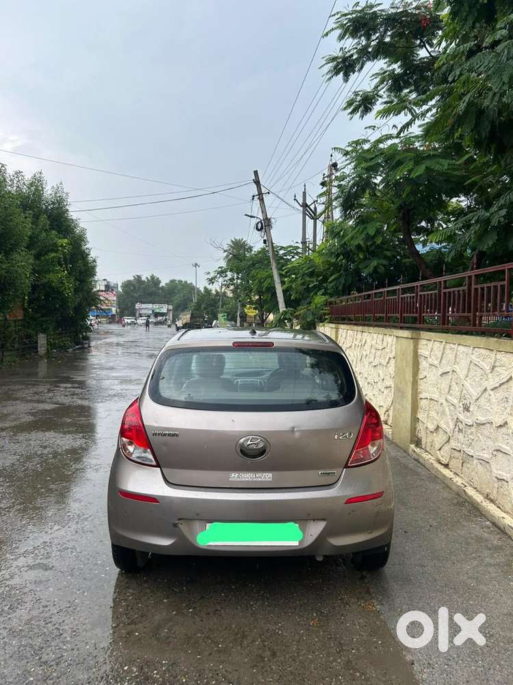 Hyundai I20 Magna Petrol 2013