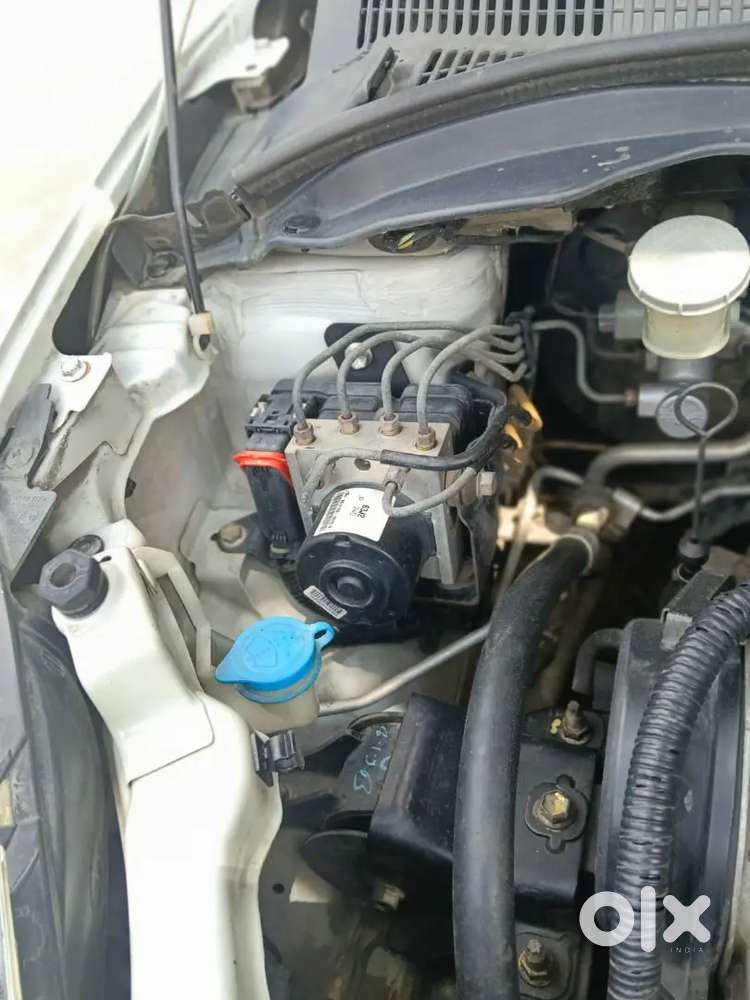 Maruti Suzuki Swift 2009 Petrol 99972 Km Driven