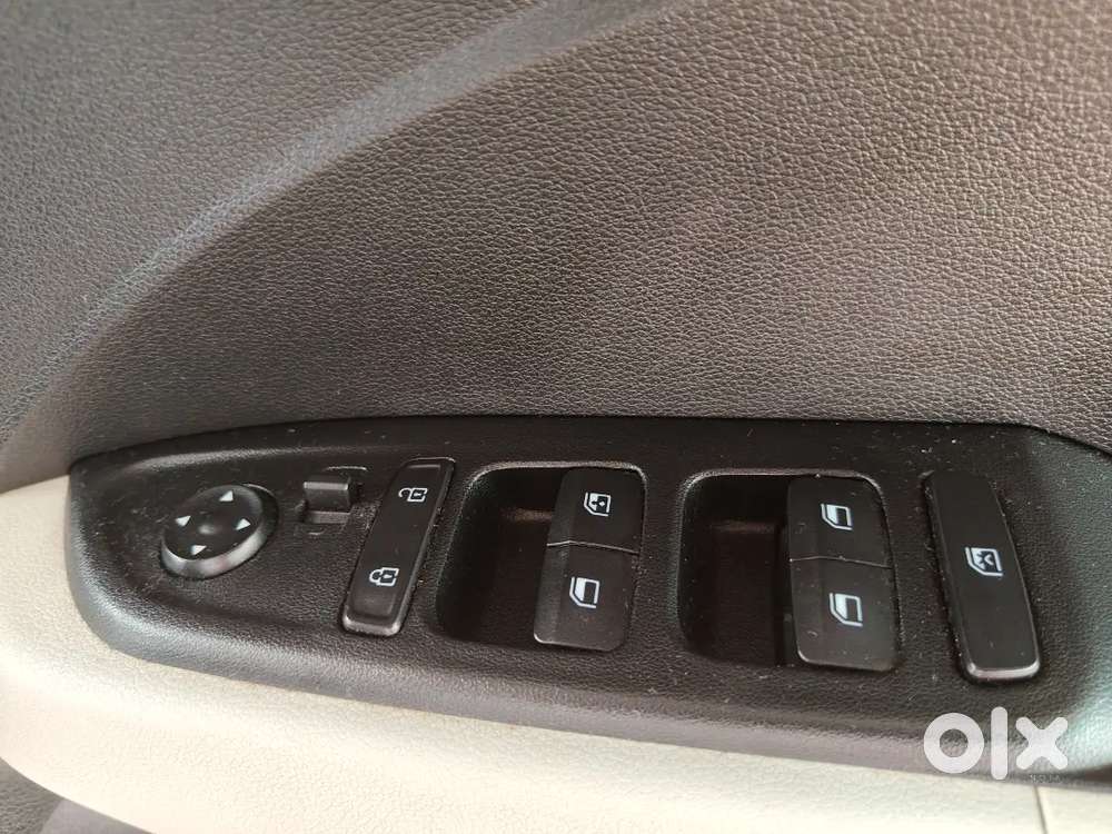 Hyundai Venue 2022 Urgent Sale Negotiable Price Neat Condition