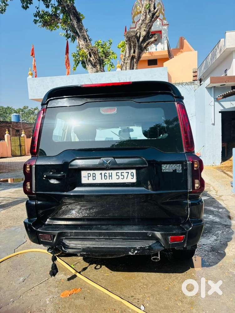 Mahindra Diesel Car 2024