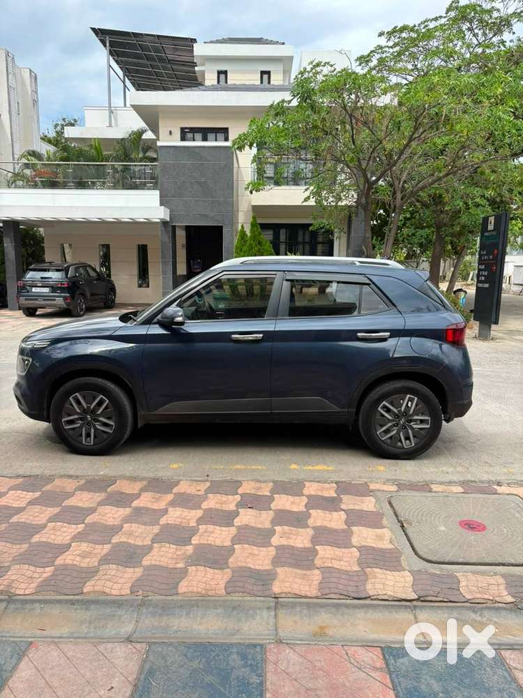 Hyundai Venue 2021 Diesel Good Condition