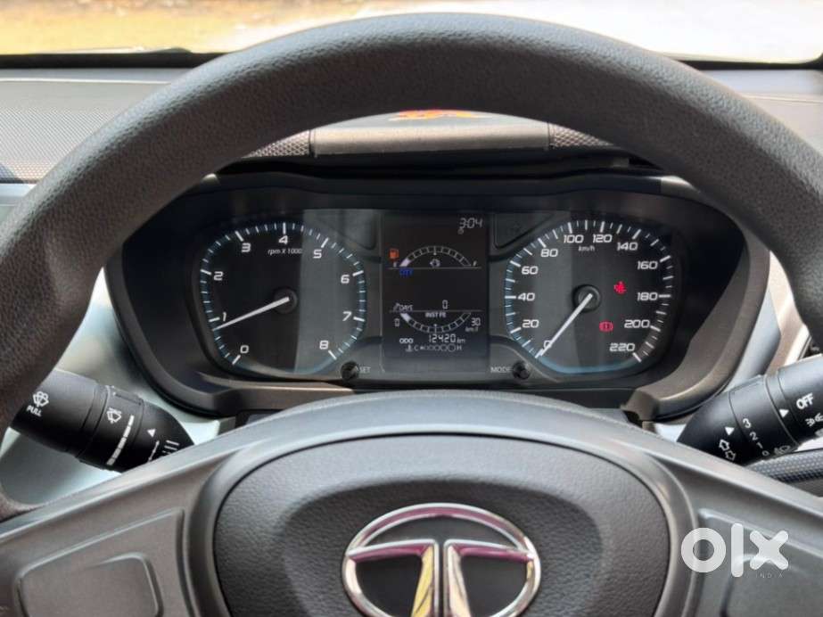 Tata Altroz 1.5 Xe Diesel, 2023, Diesel