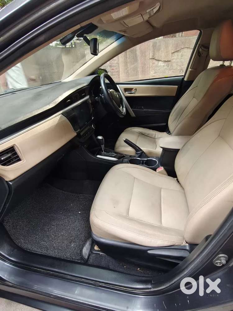 Toyota Corolla Altis 1.8 Vl Cvt, 2015, Petrol