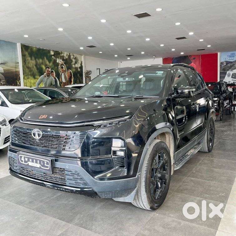 Tata Safari Adventure Plus Dark Edition, 2024, Diesel