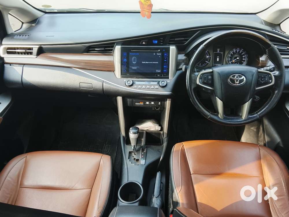 Toyota Innova Crysta 2.8 Z, 2016, Diesel