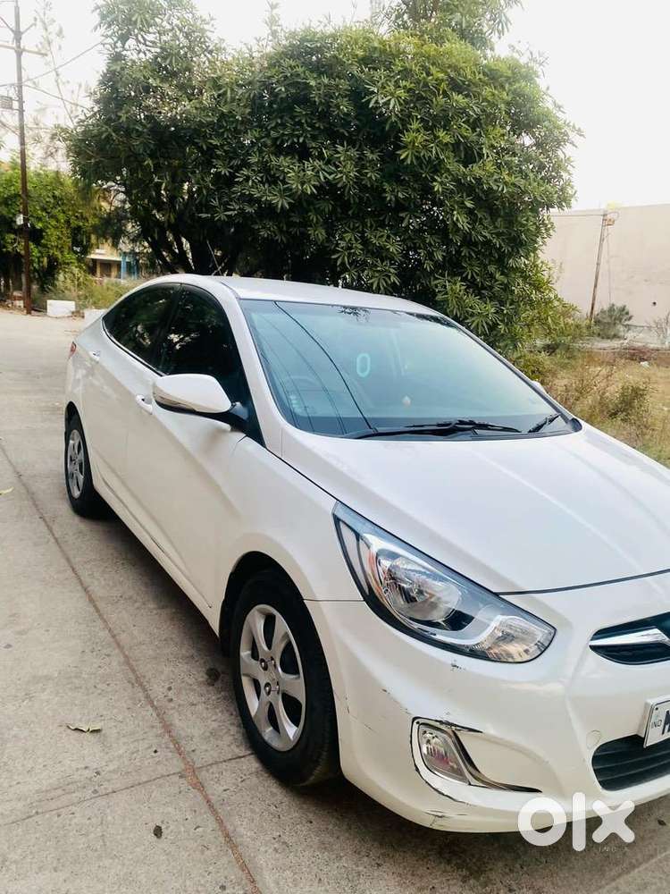Hyundai Petrol Car 2014