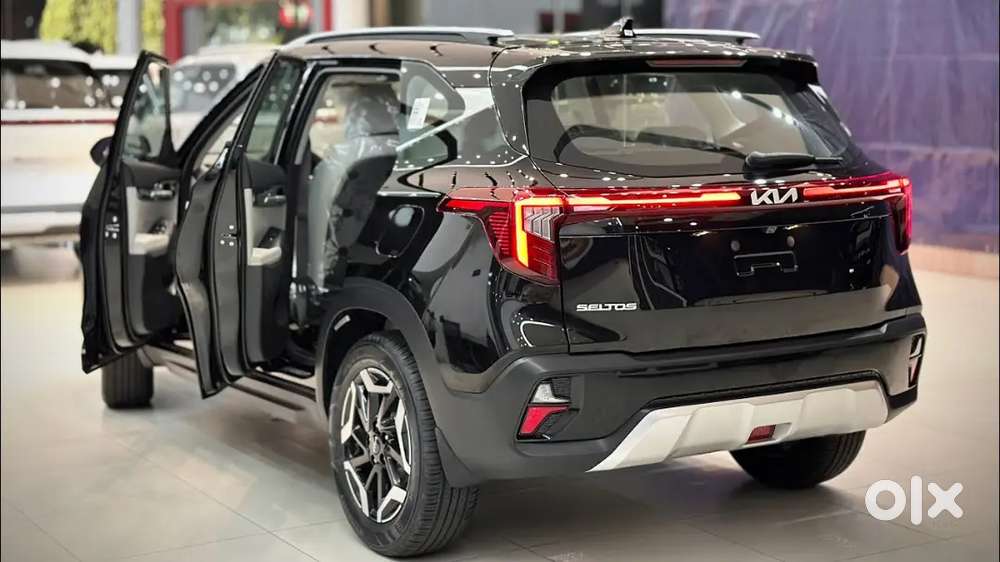 Kia Seltos 2026 Diesel Showroom Car