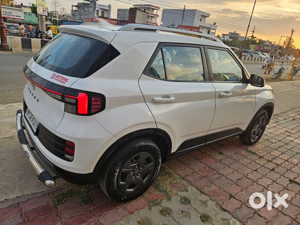Hyundai Venue Sx, 2023, Petrol