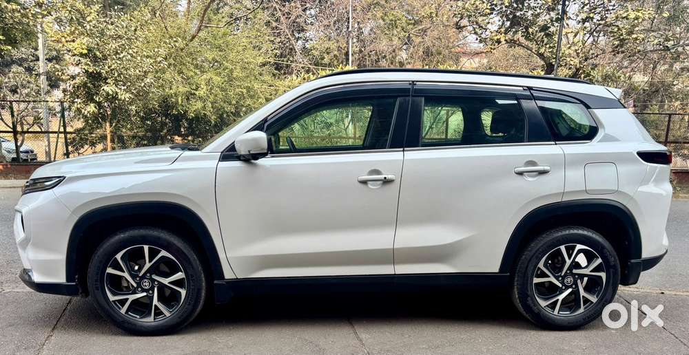 Toyota Urban Cruiser Hyryder 1.5 V Neo Drive At, 2024, Petrol