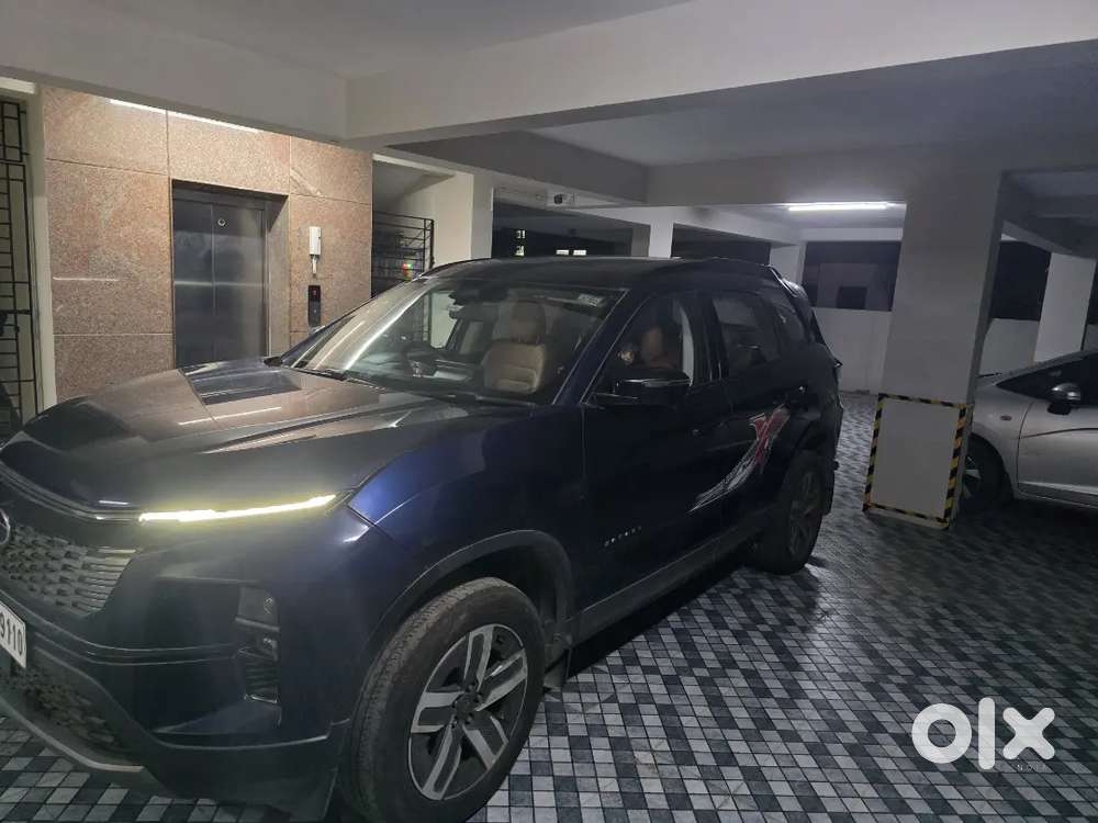 Tata Safari Adventure Plus 2024