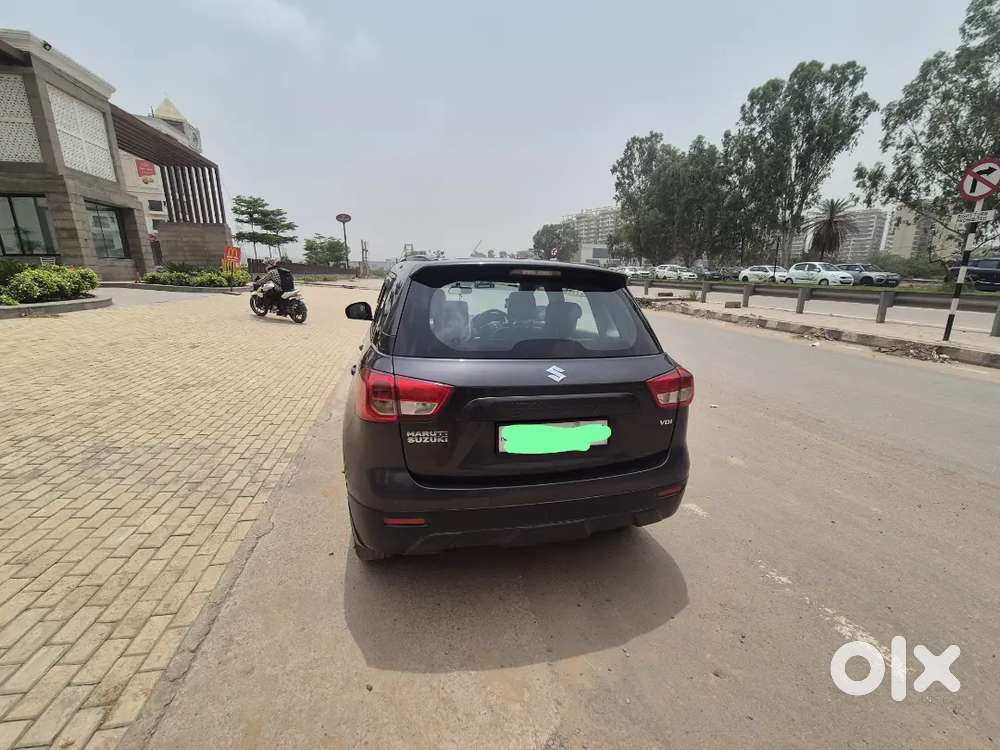 Maruti Suzuki Brezza Vdi 2017