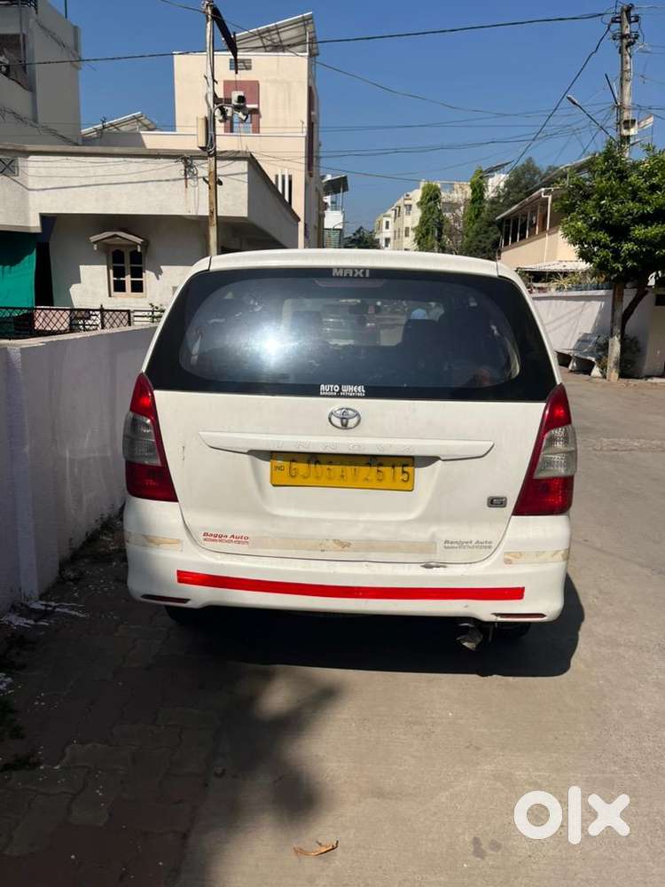 Toyota Innova 2015 Diesel 166100 Km Driven