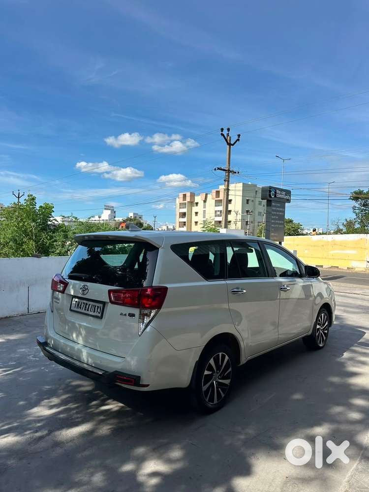 Toyota Innova Crysta Zx At  2022  Diesel  Well Maintained