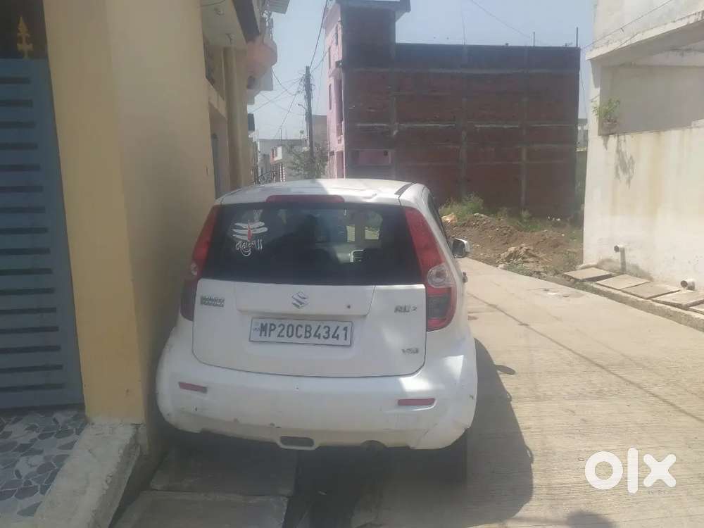 Engine Se Full Smooth  H Central Locking Sab H
