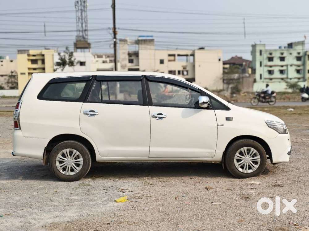 Toyota Innova 2009-2011 2.0 Gx 8 Str, 2009, Diesel
