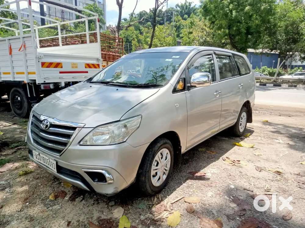 Toyota Innova 2015 Diesel 2nd