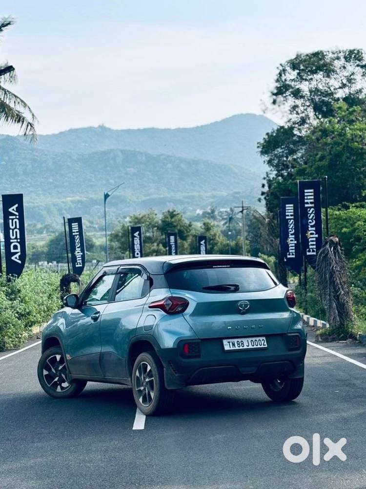 Tata Punch Creative Amt, 2023, Petrol