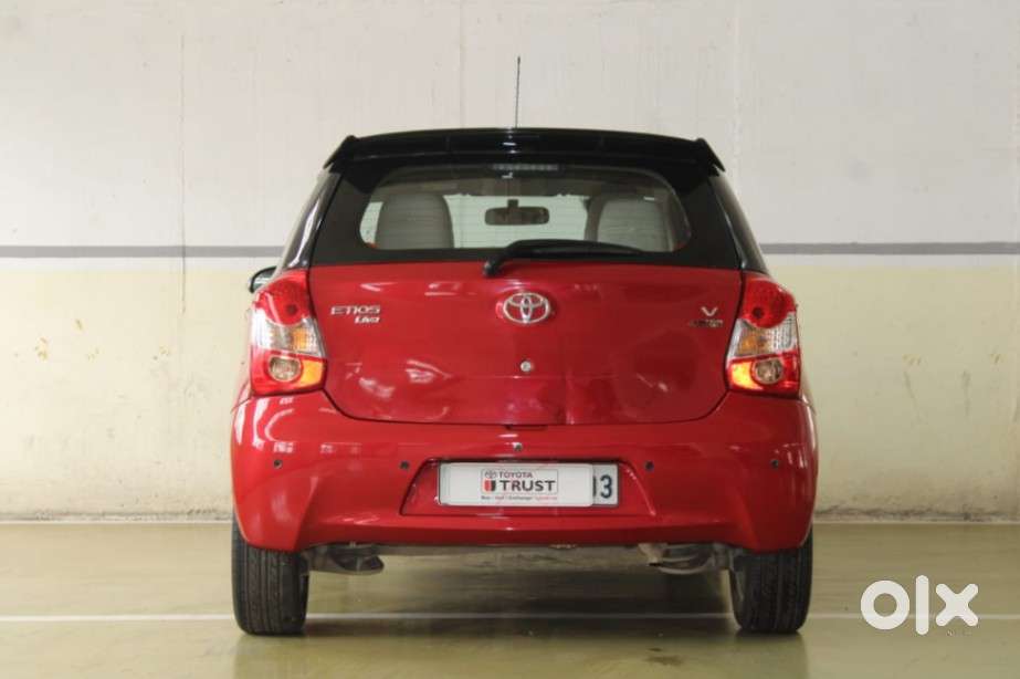 Toyota Etios Liva 2014-2016 V, 2016, Petrol