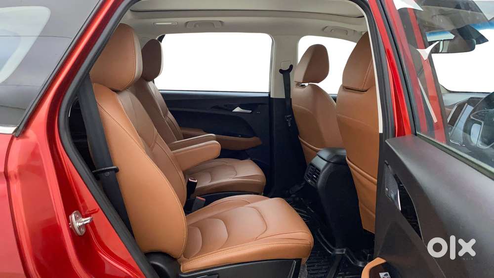 Mg Hector Plus 1.5 Sharp Turbo Cvt 6 Str, 2021, Petrol