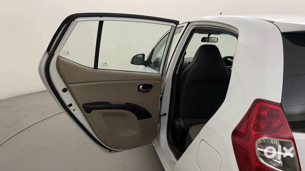 Hyundai I10 Sportz 1.2 Automatic Kappa2, 2011, Petrol