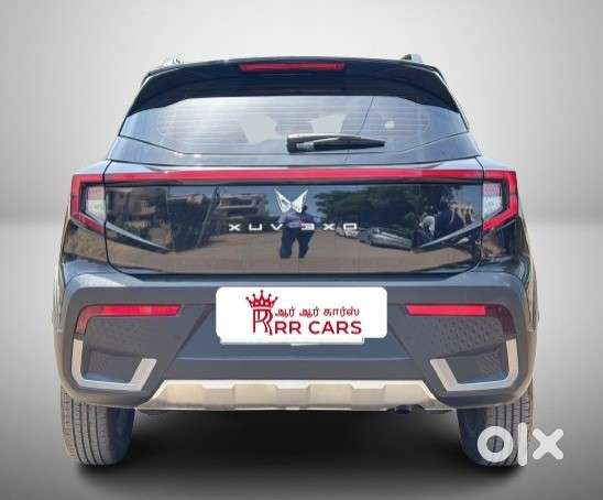 Mahindra Xuv 3xo Ax5 Pm Mt, 2025, Petrol