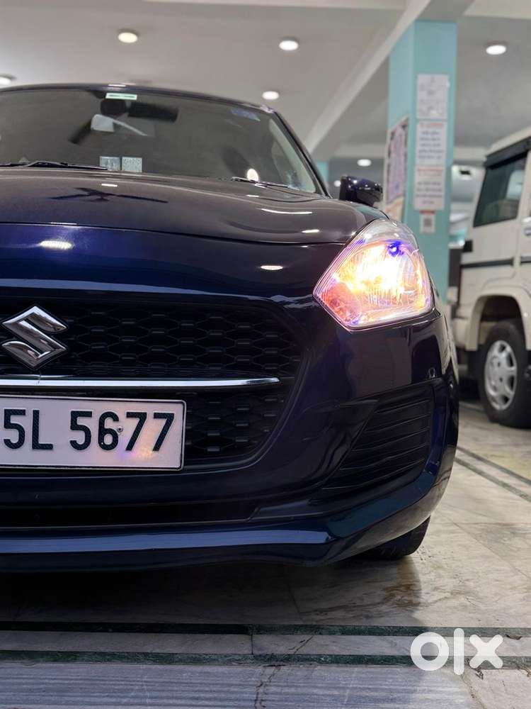 Maruti Suzuki Swift Vxi Iss Petrol, 2023, Petrol