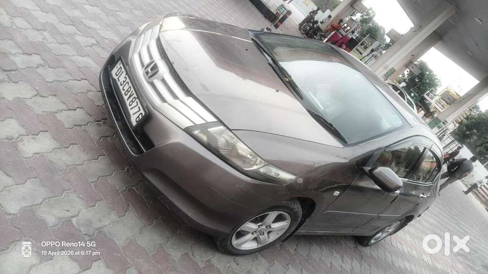 Honda Hybrid Car 2013