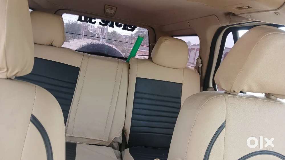 Tata Safari 2012