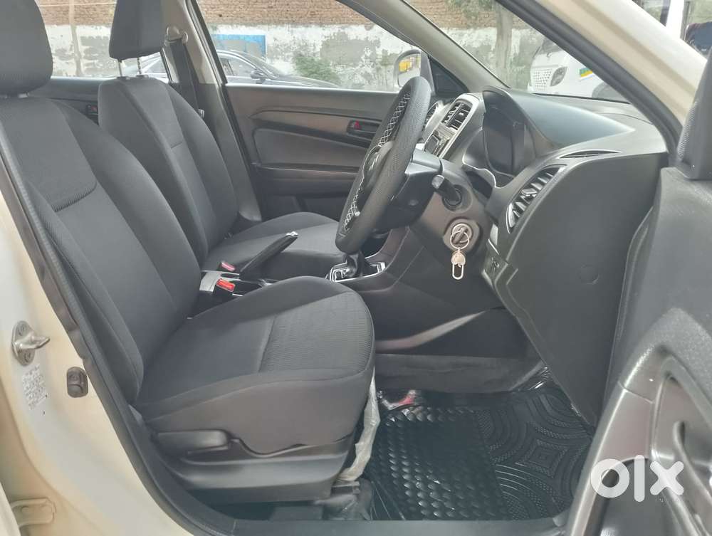 Maruti Suzuki Brezza 1.5 Lxi Smart Hybrid, 2022, Petrol