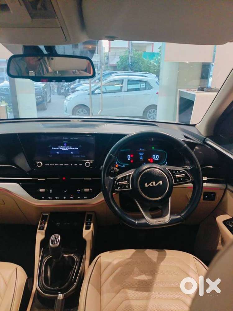 Kia Carens Luxury 1.5 Diesel Imt 7 Str, 2022, Diesel